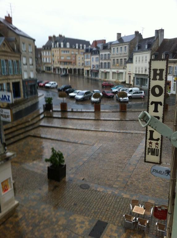 Hotel Du Commerce La Châtre Kültér fotó