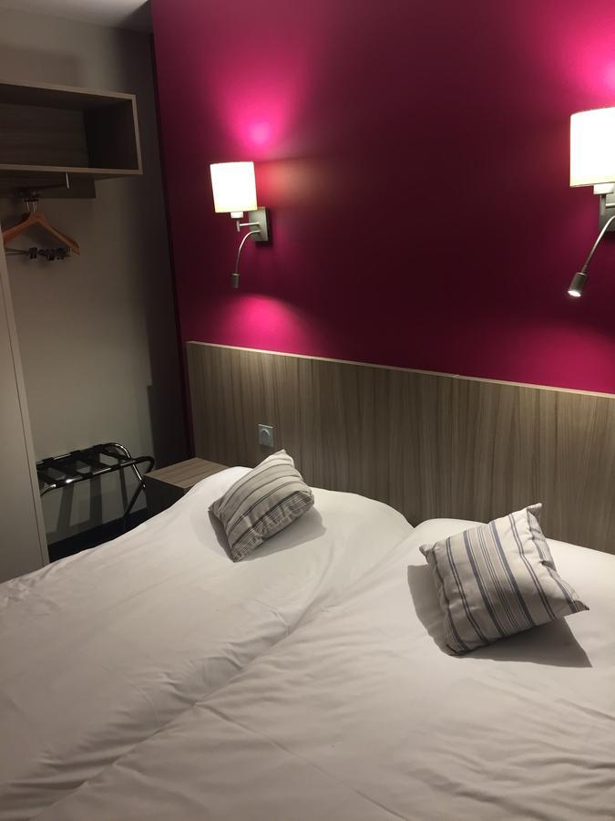 Hotel Du Commerce La Châtre Kültér fotó